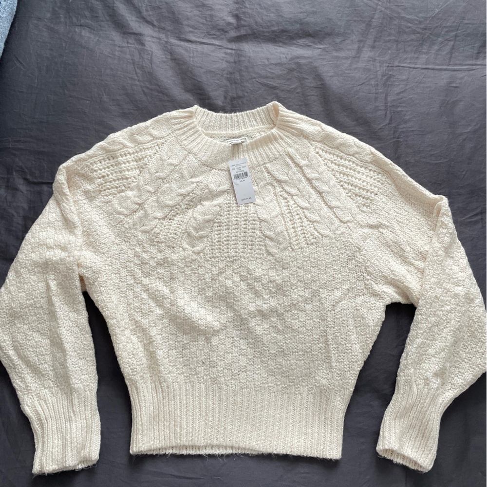 American Eagle ivory crop sweater womens size medium